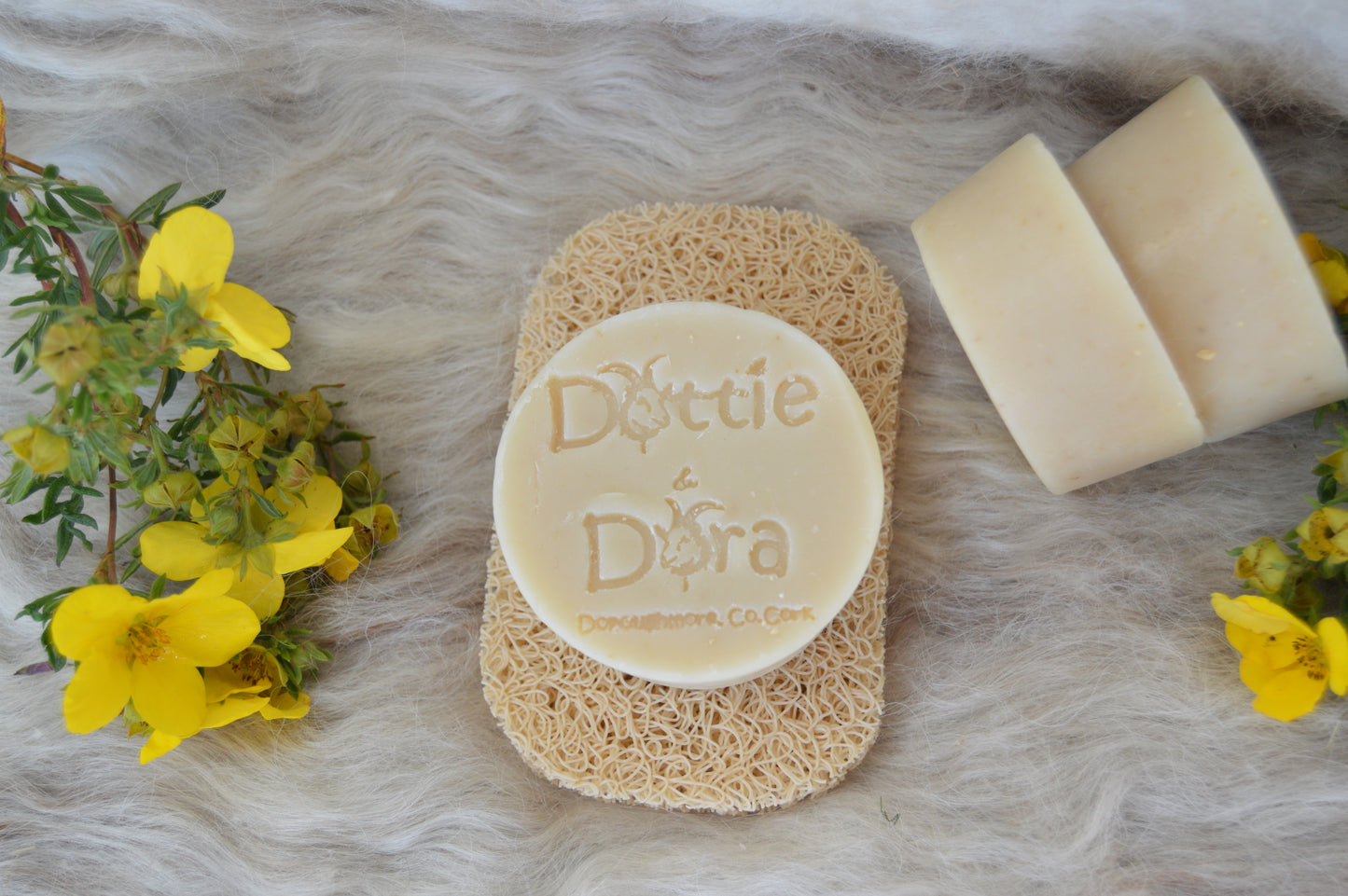 Honey & Oats Goat Milk Soap: Gentle Exfoliation with Natural Moisture